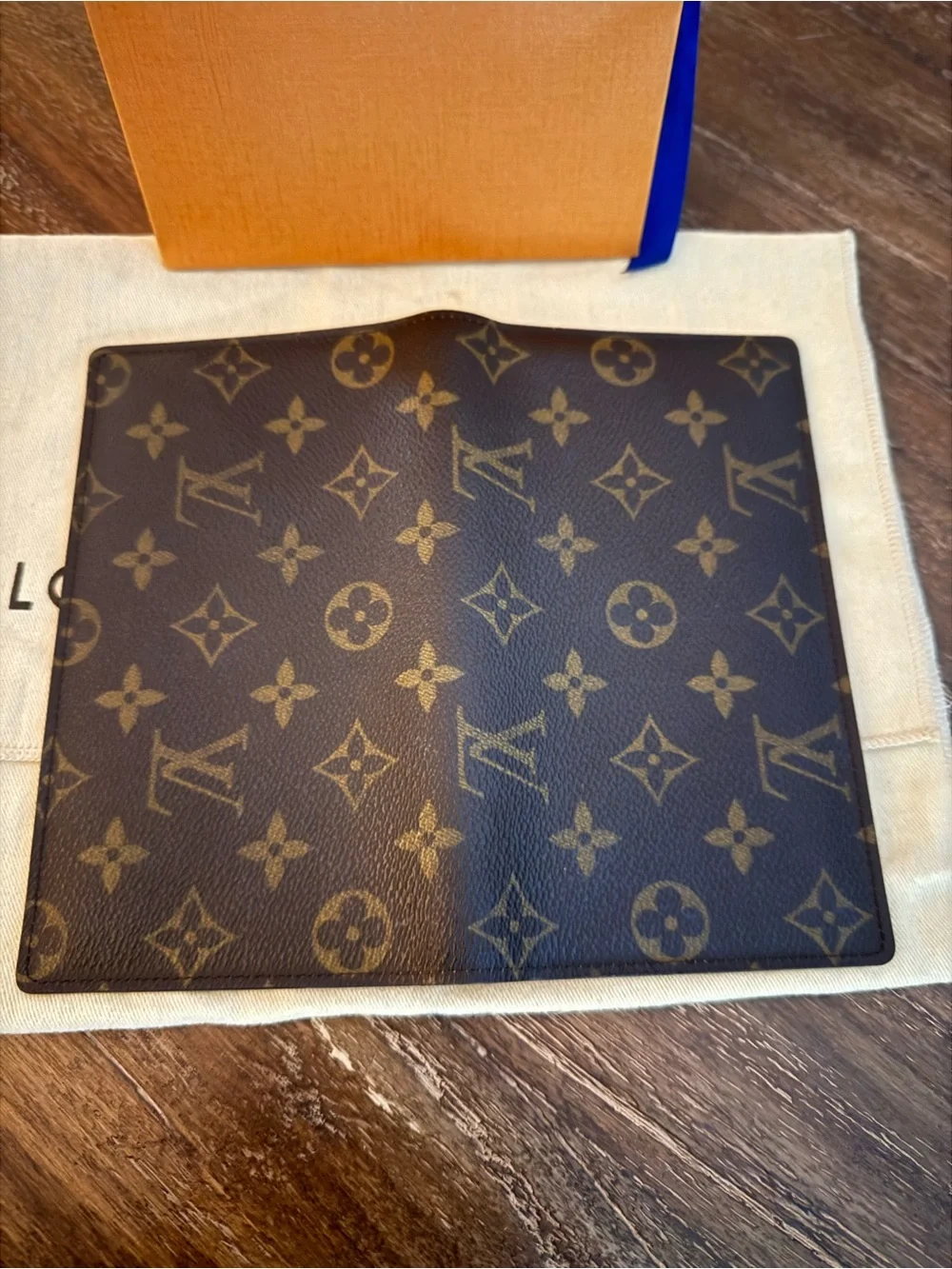 Louis Vuitton Vintage Checkbook / Long Wallet